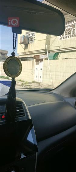 نيسان فيرسا